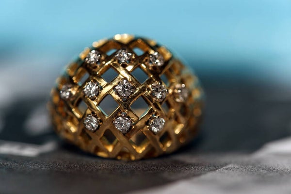 Bague or