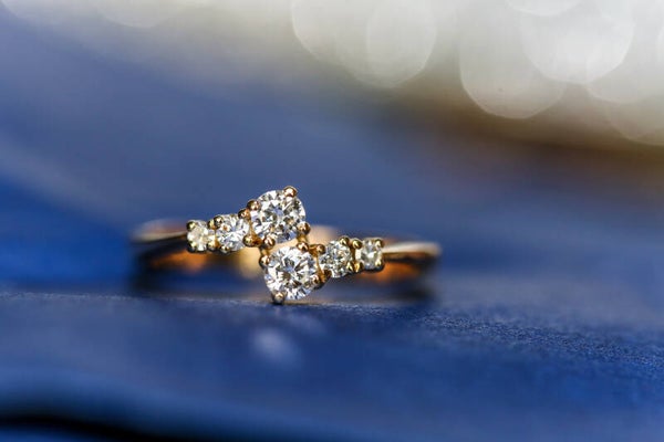 Bague or