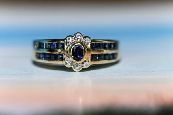 Bague or
