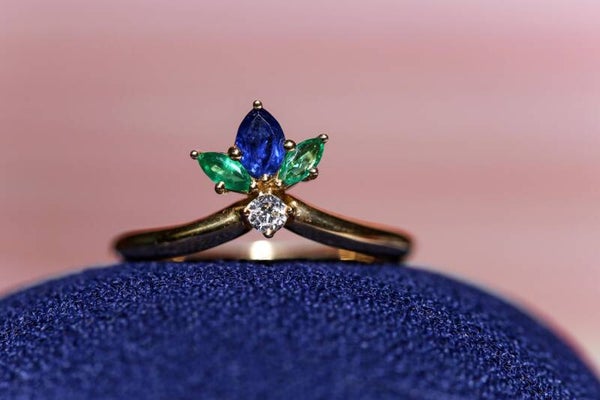 Bague or