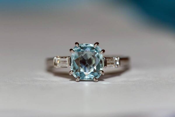 Bague or