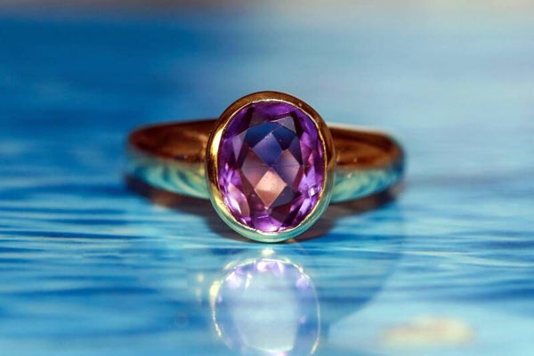 Bague or