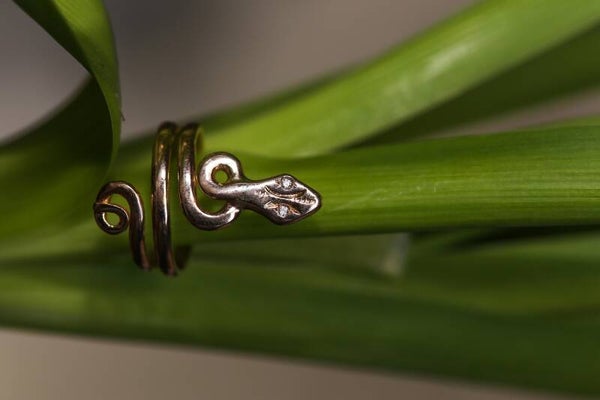 Bague or