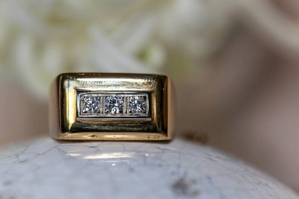 Bague or