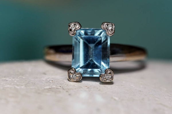 Bague or