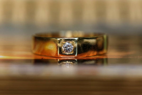 Bague or