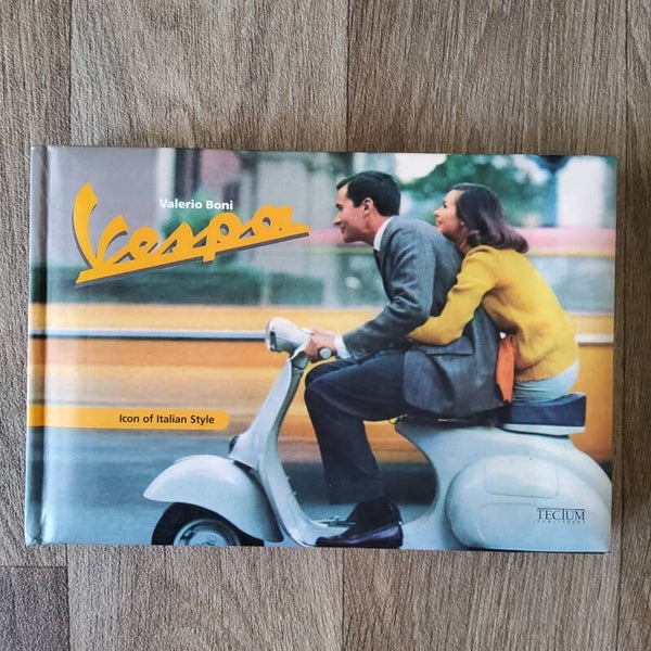 VESPA - Icon of Italian Style - Valerio Boni - 2007
