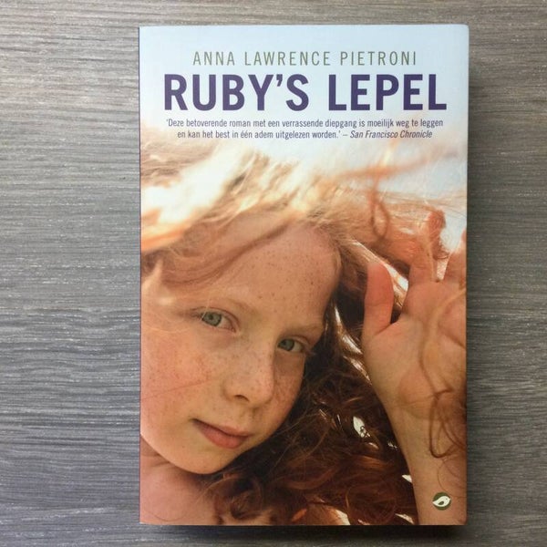 Ruby's lepel - Anna Lawrence Pietroni - 2010