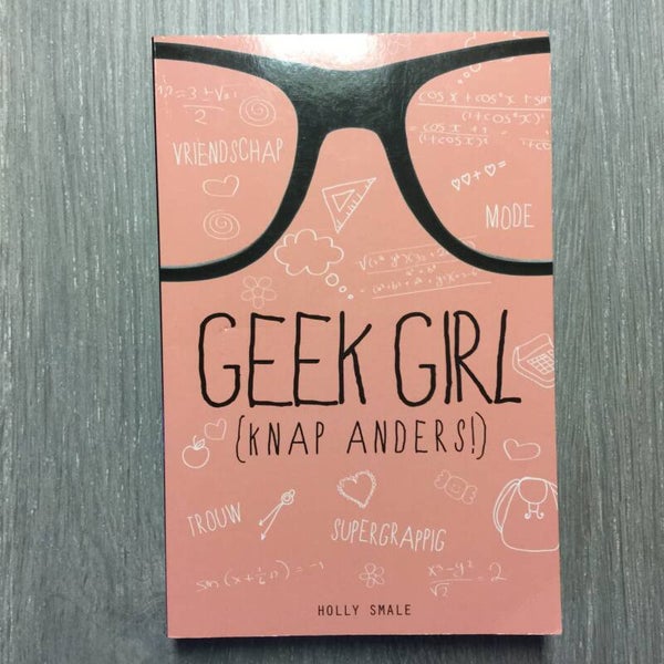 Geek Girl - Holy Smale