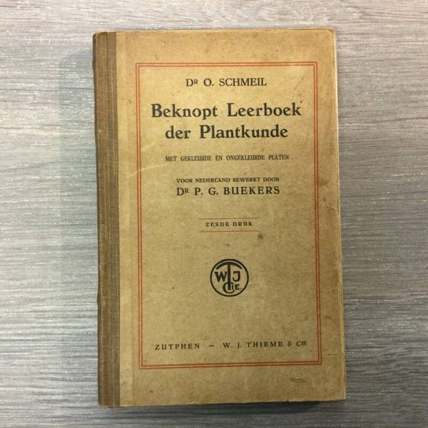 Beknopt leerboek der plantkunde - Dr. O. Schmeil - 1920