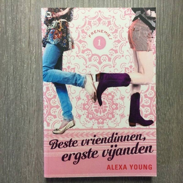 Beste vriendinnen, ergste vijanden - Alexa Young