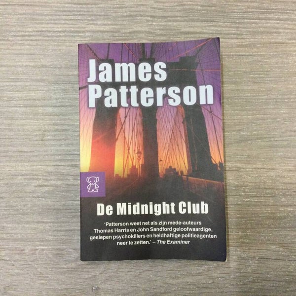 De Midnight Club - James Paterson - 2006