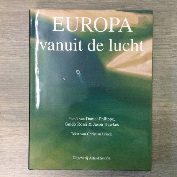 Europa vanuit de lucht - Christian Briade - 2001