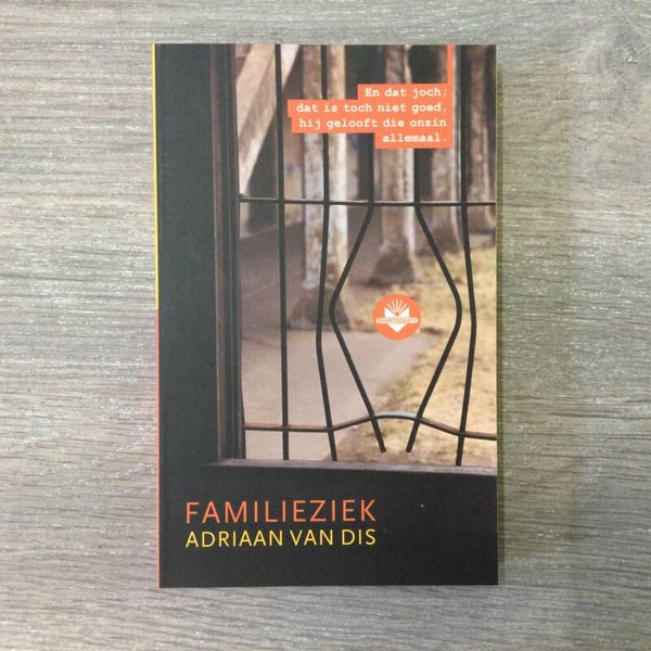 Familiziek - Adriaan van Dis - 2005
