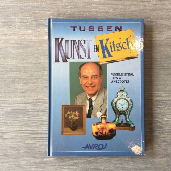 Tussen Kunst en Kitsch - Cees van Drongelen - 1989