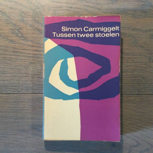 Tussen twee stoelen - Simon Carmiggelt - 1966