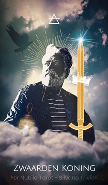 Zwaarden Koning - Per Nubila Tarot
