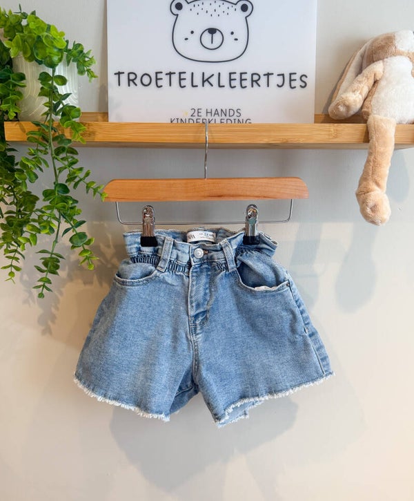 Zara Broekje Maat 116