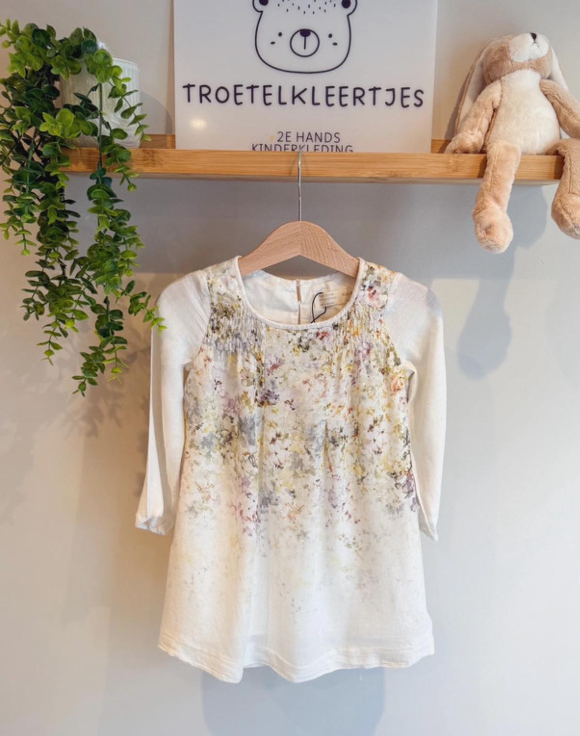 Zara Jurkje Maat 104