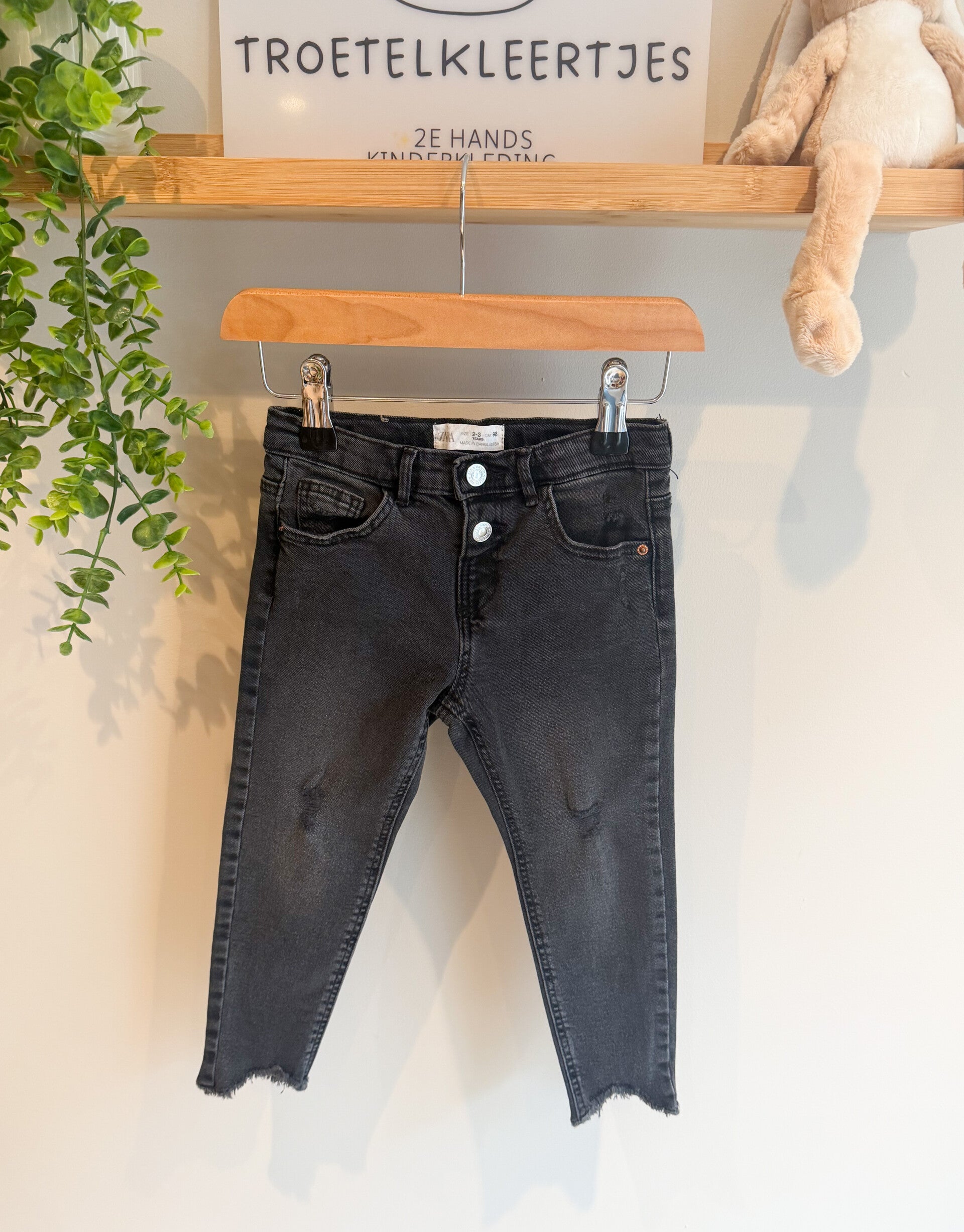 Zara Jeans Maat 98