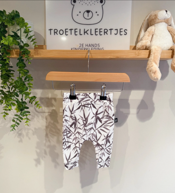 Babystyling Broekje Maat 50
