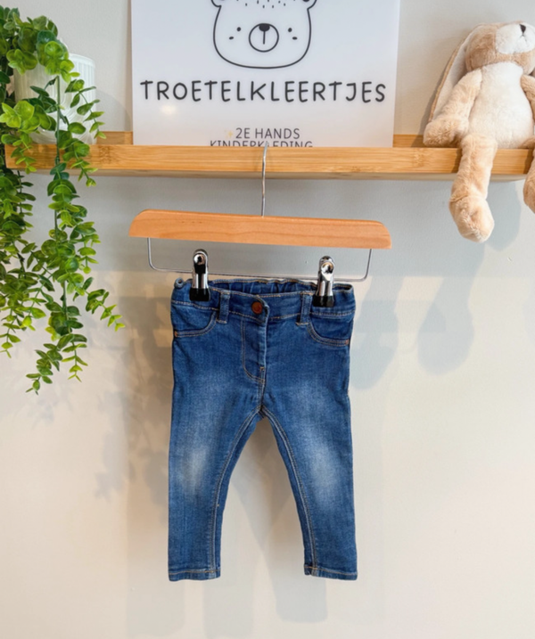 JBC Spijkerbroekje Maat 74