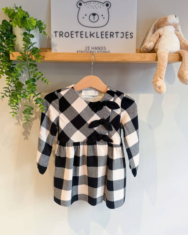 Zara Jurk Maat 86
