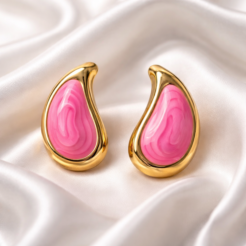 Tear drop Studs