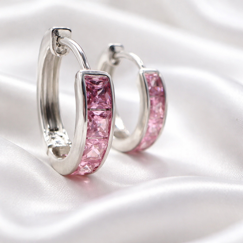 Small hoops earrings