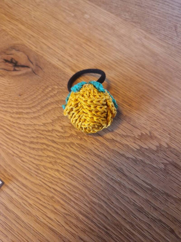 Gehaakt haar elastiekje