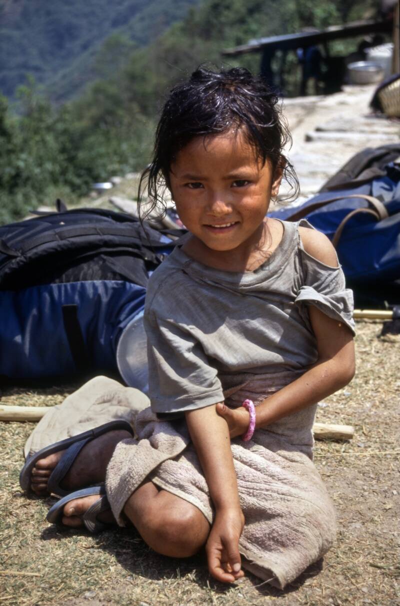 littlegirl-sulawesi-kopie-standard.jpg