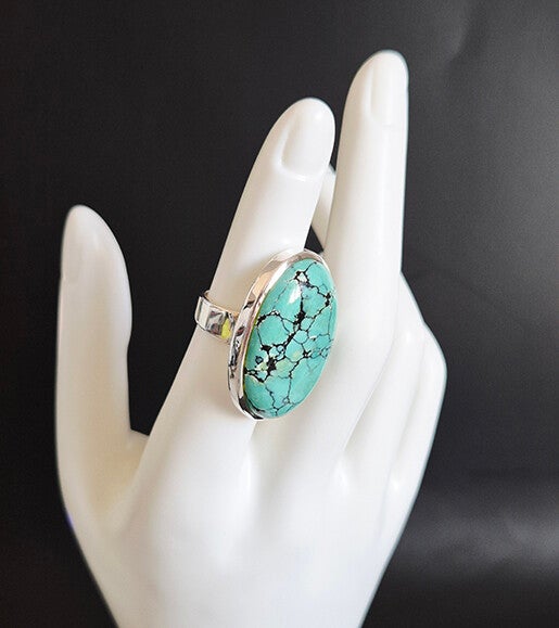 Oval Turquoise and 925 Sterling Silver Ring