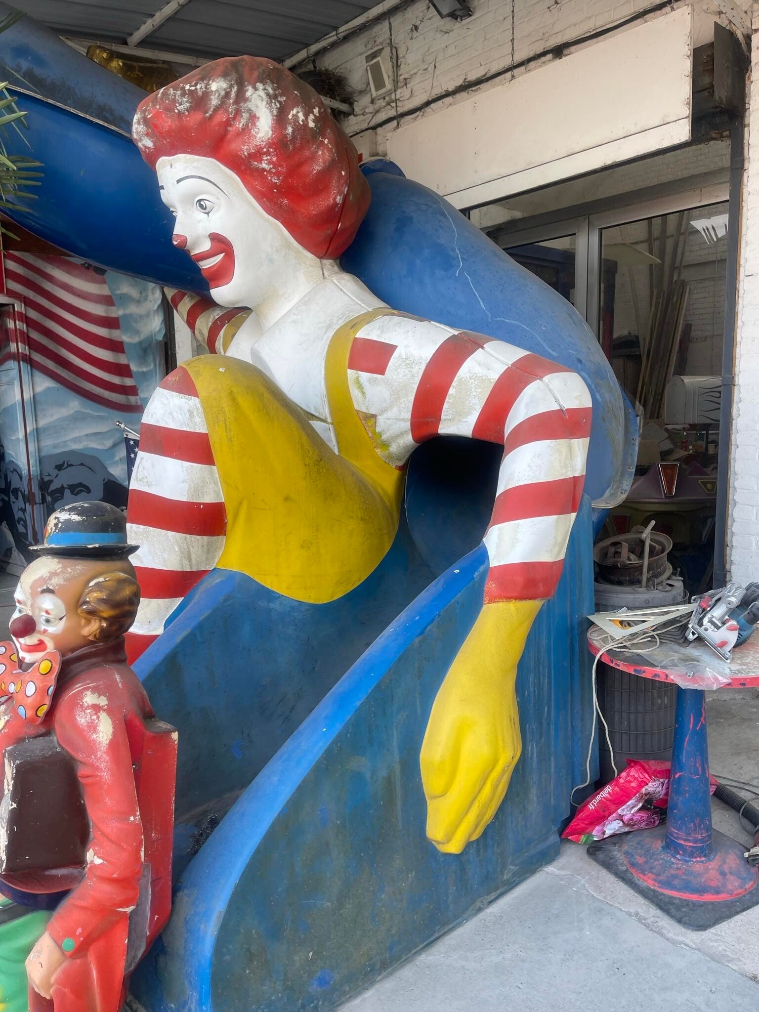 Toboggan ronald mc donald’s