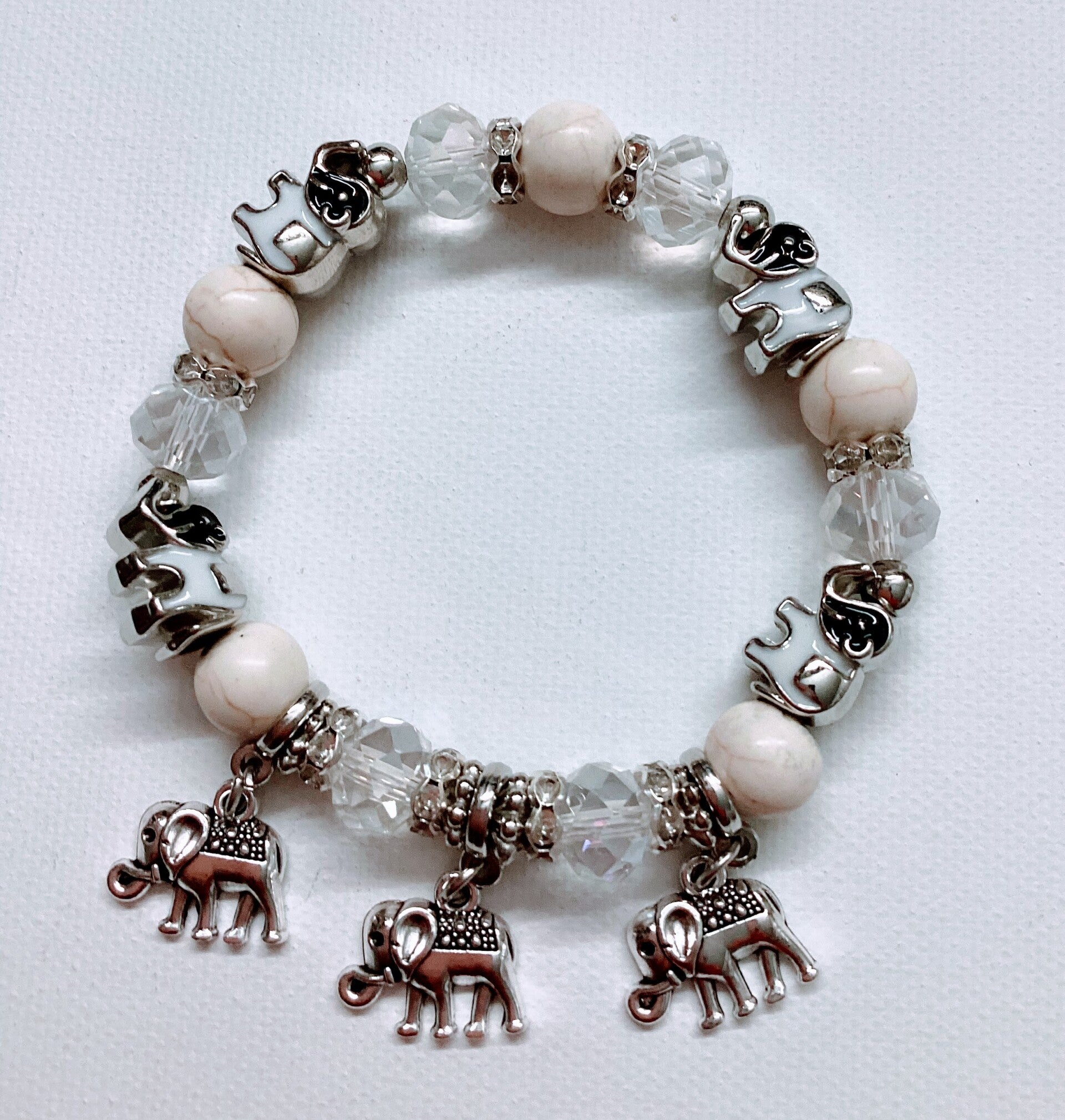 Elephant White Bracelet wit charm