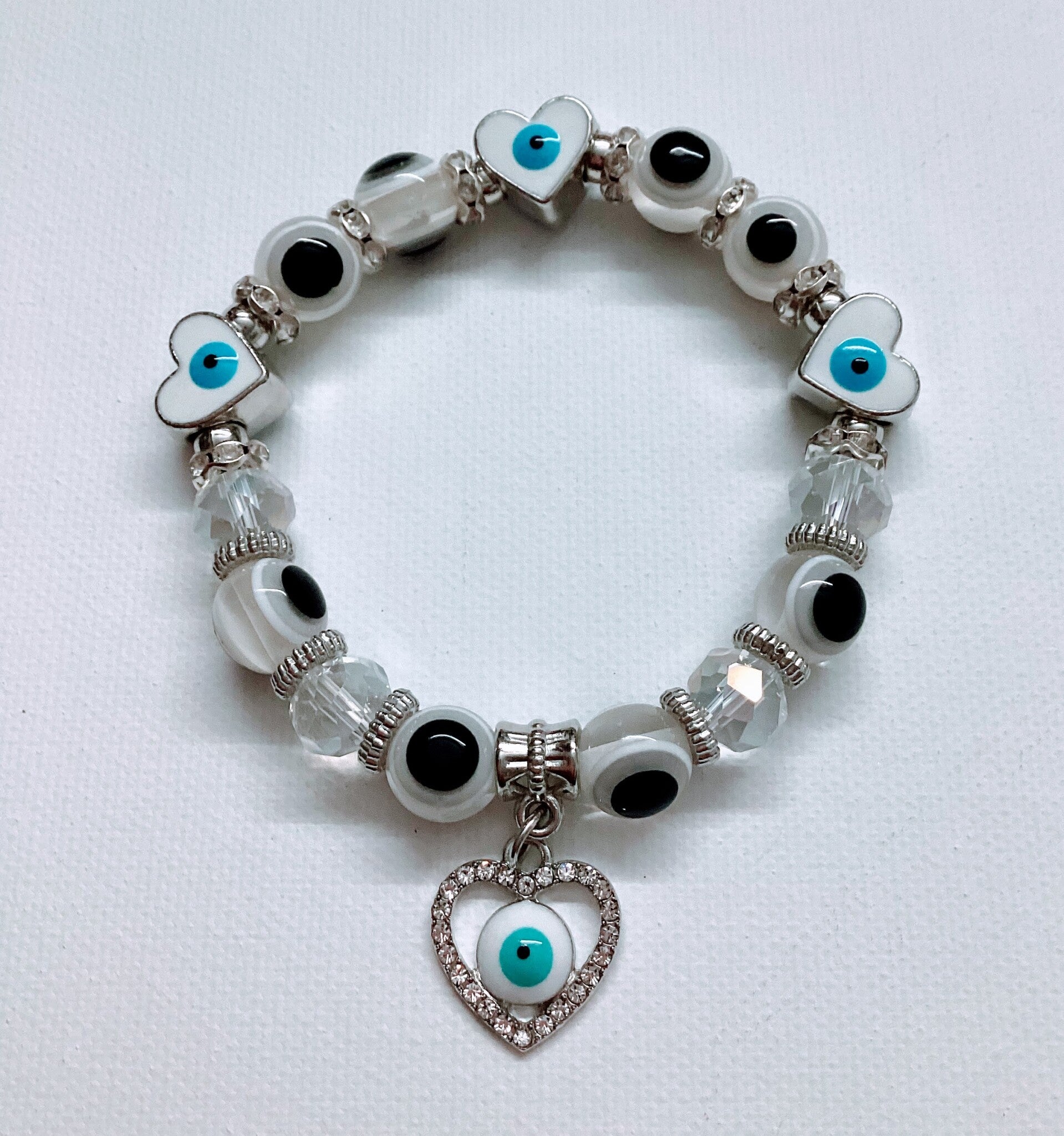 Eye Heart Bracelet White with hear charm