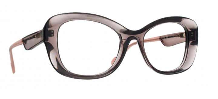 Caroline Abram Laura 298