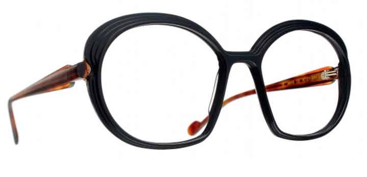 Caroline Abram Kitzy 265