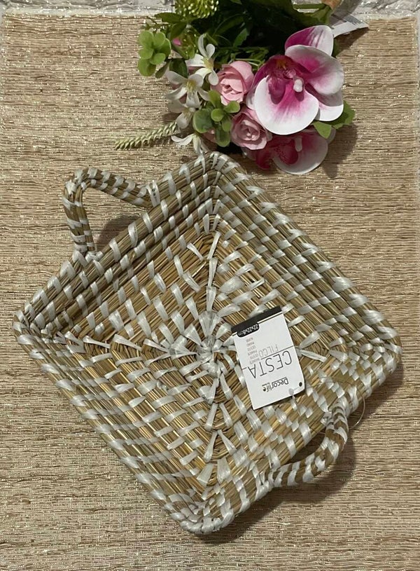 Cesta Rafia/Trenzada Cuadrada mediana 22X22X8 cm