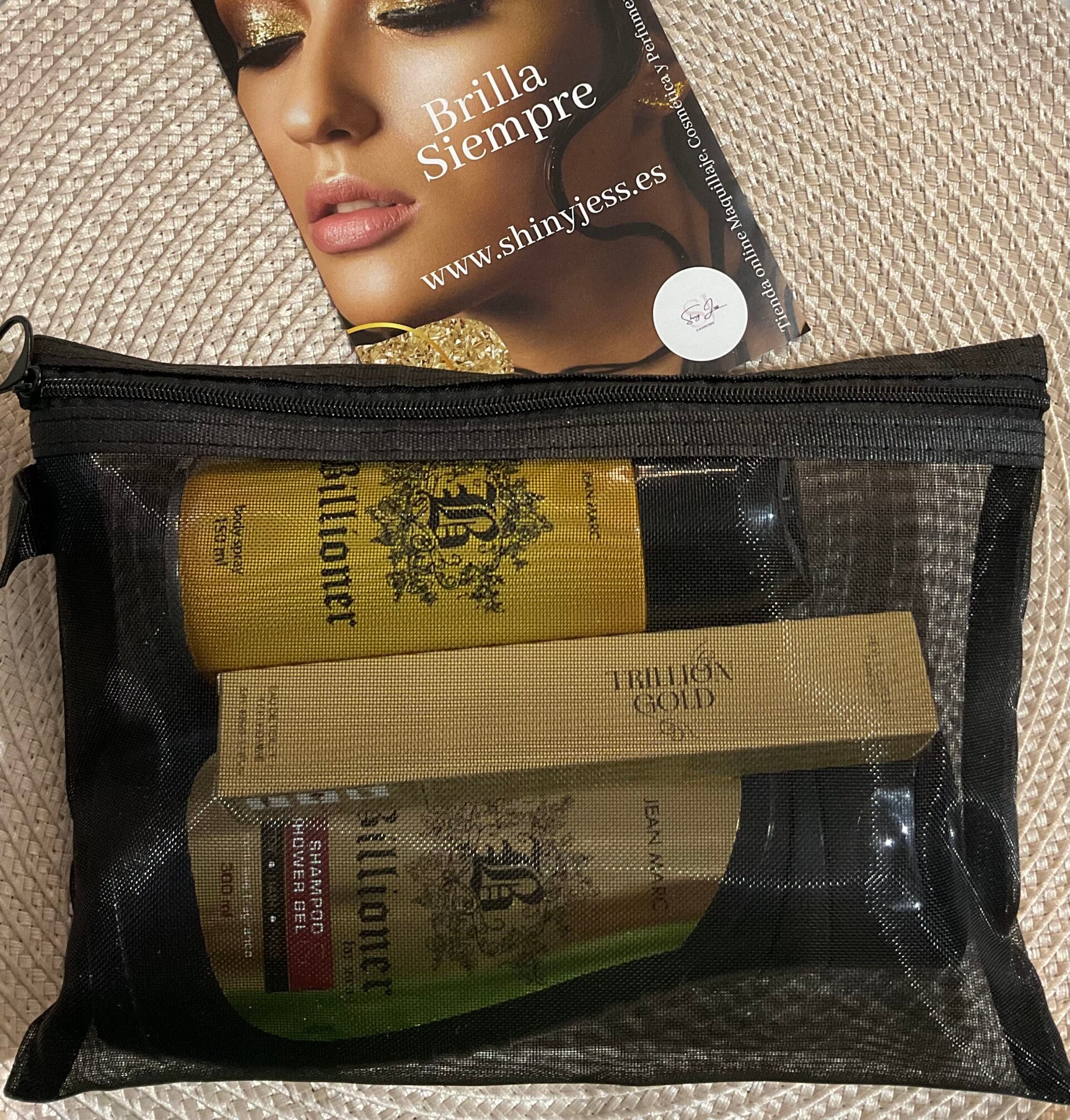 Neceser de Viaje Hombre (Shampoo/Gel de ducha+Desodorante+Minitalla) +Neceser de Regalo