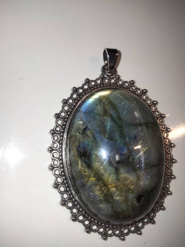 Labradorite ciondolo cabochon grande