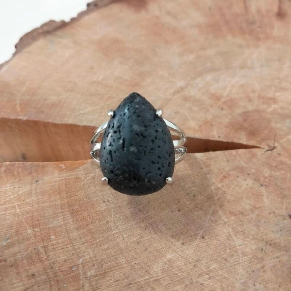 Anello goccia regolabile Pietra Lavica
