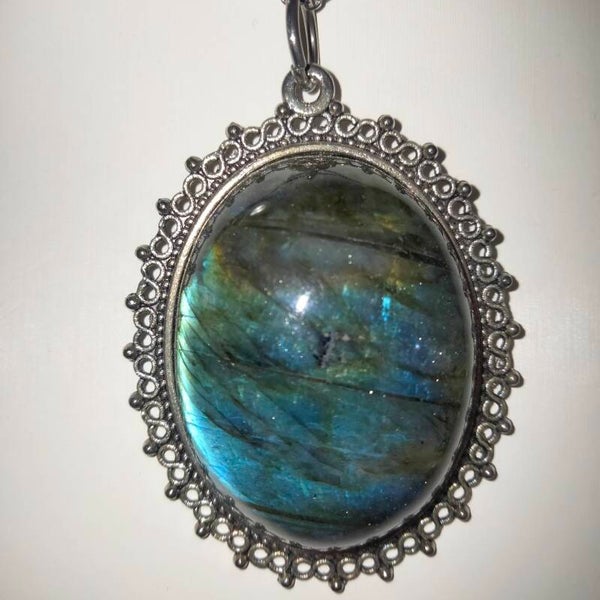 Labradorite ciondolo cabochon grande