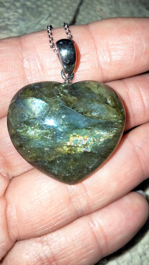 Labradorite cuore forato ciondolo collana