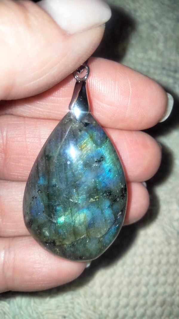 Labradorite burattata forata ciondolo collana