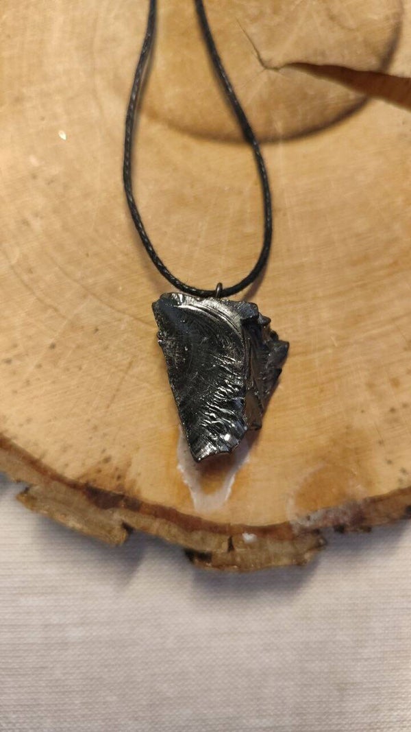 Ciondoli Shungite Grezza