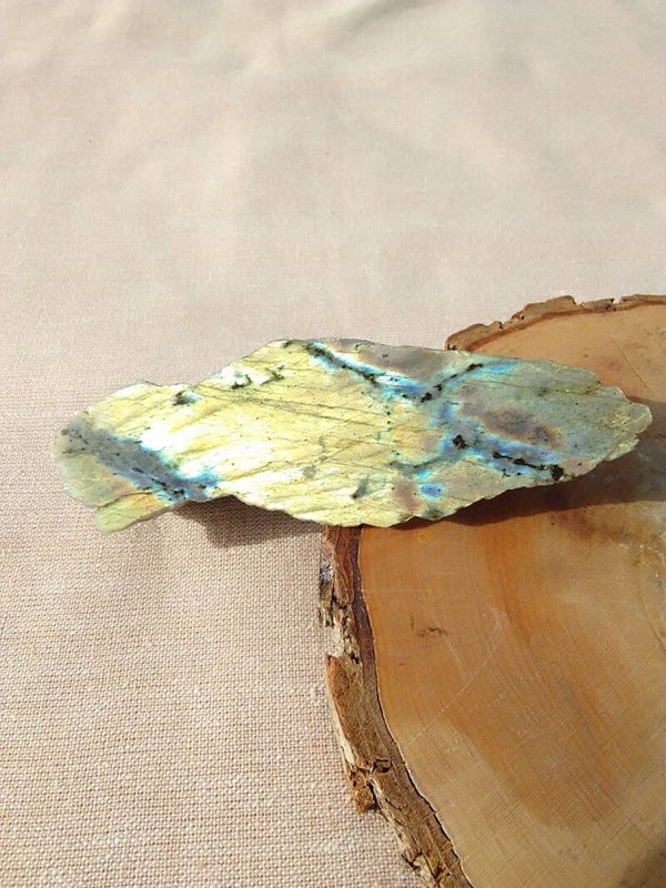 Labradorite con riflessi oro e azzurri