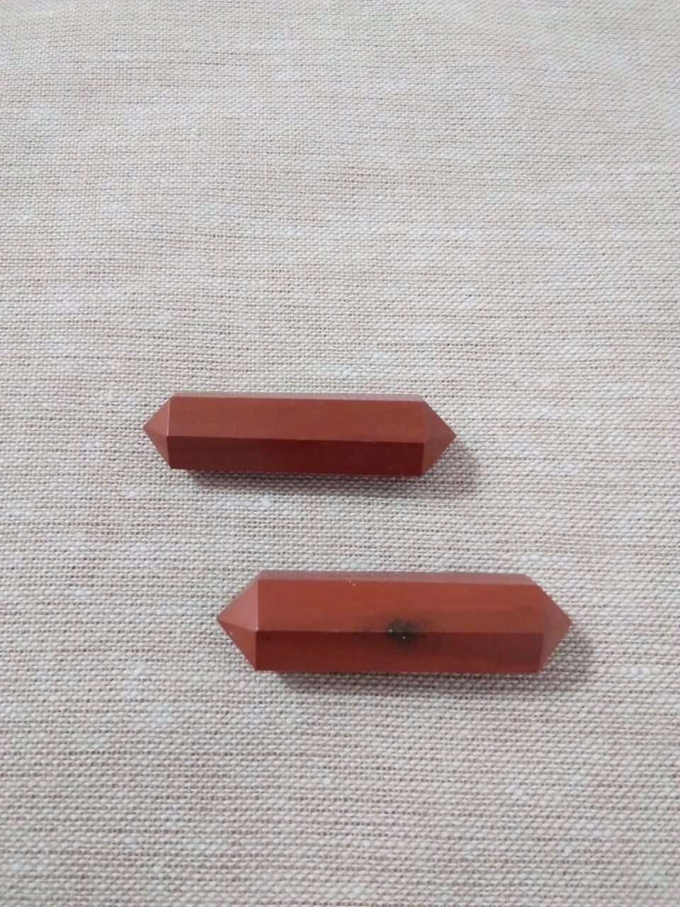 Diaspro Rosso Punta Biterminata