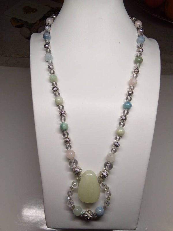 Collana Berillo e Giada Sagomata