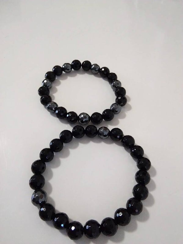 Onice Nero e Ematite sfaccettato bracciale in elastico