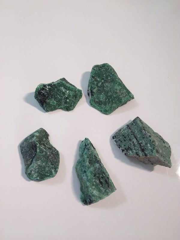 Zoisite grezzo